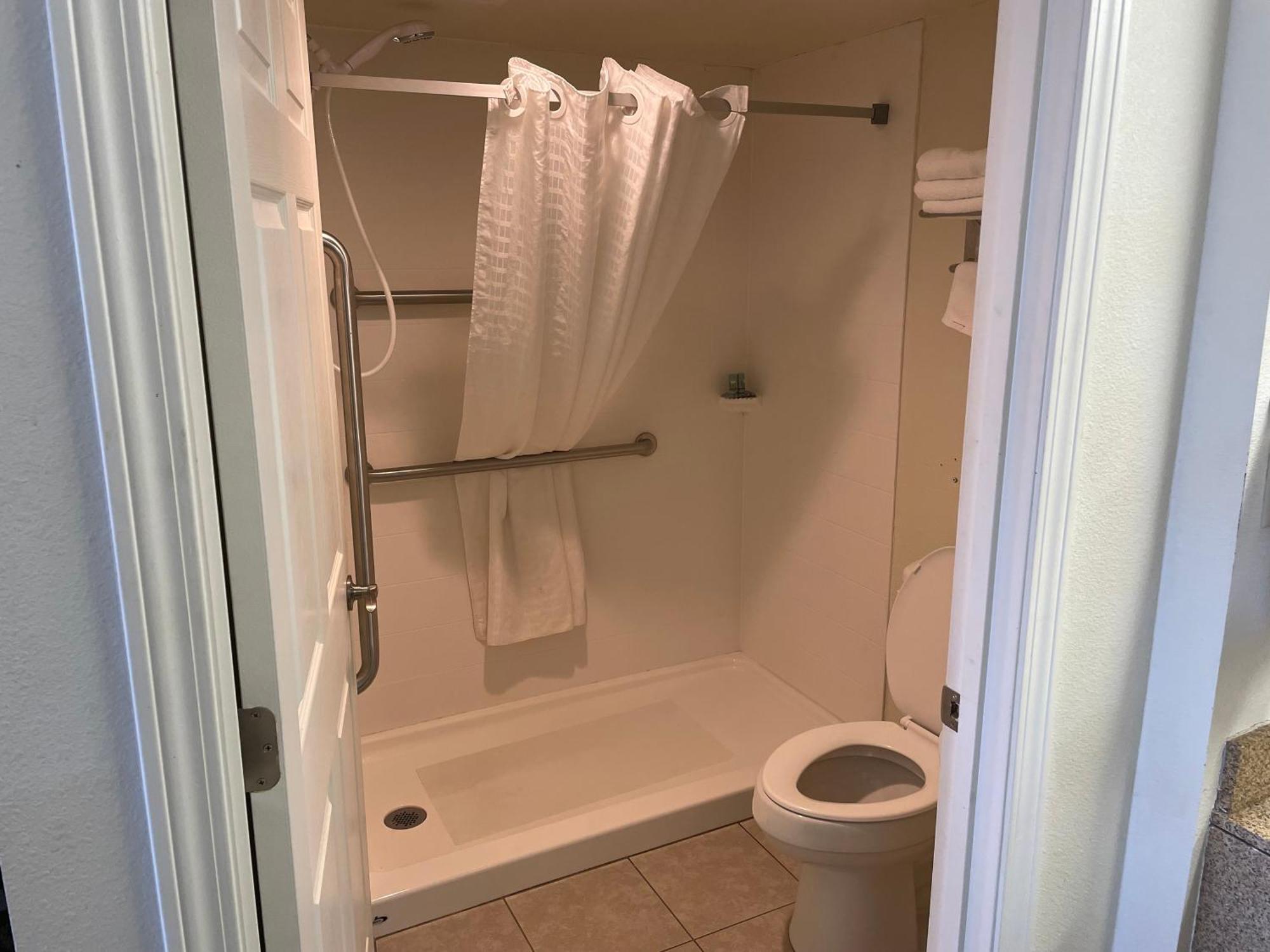 Quality Inn Clinton North מראה חיצוני תמונה