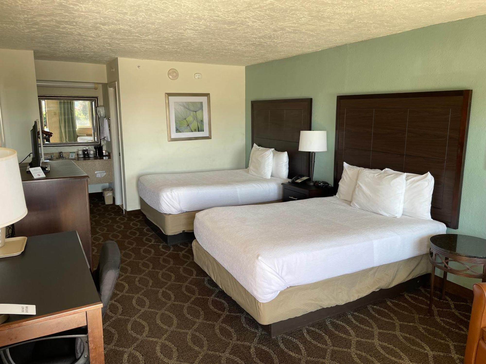 Quality Inn Clinton North מראה חיצוני תמונה