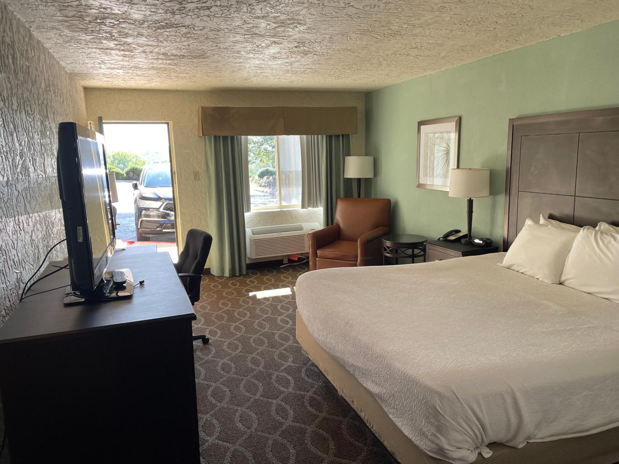 Quality Inn Clinton North מראה חיצוני תמונה