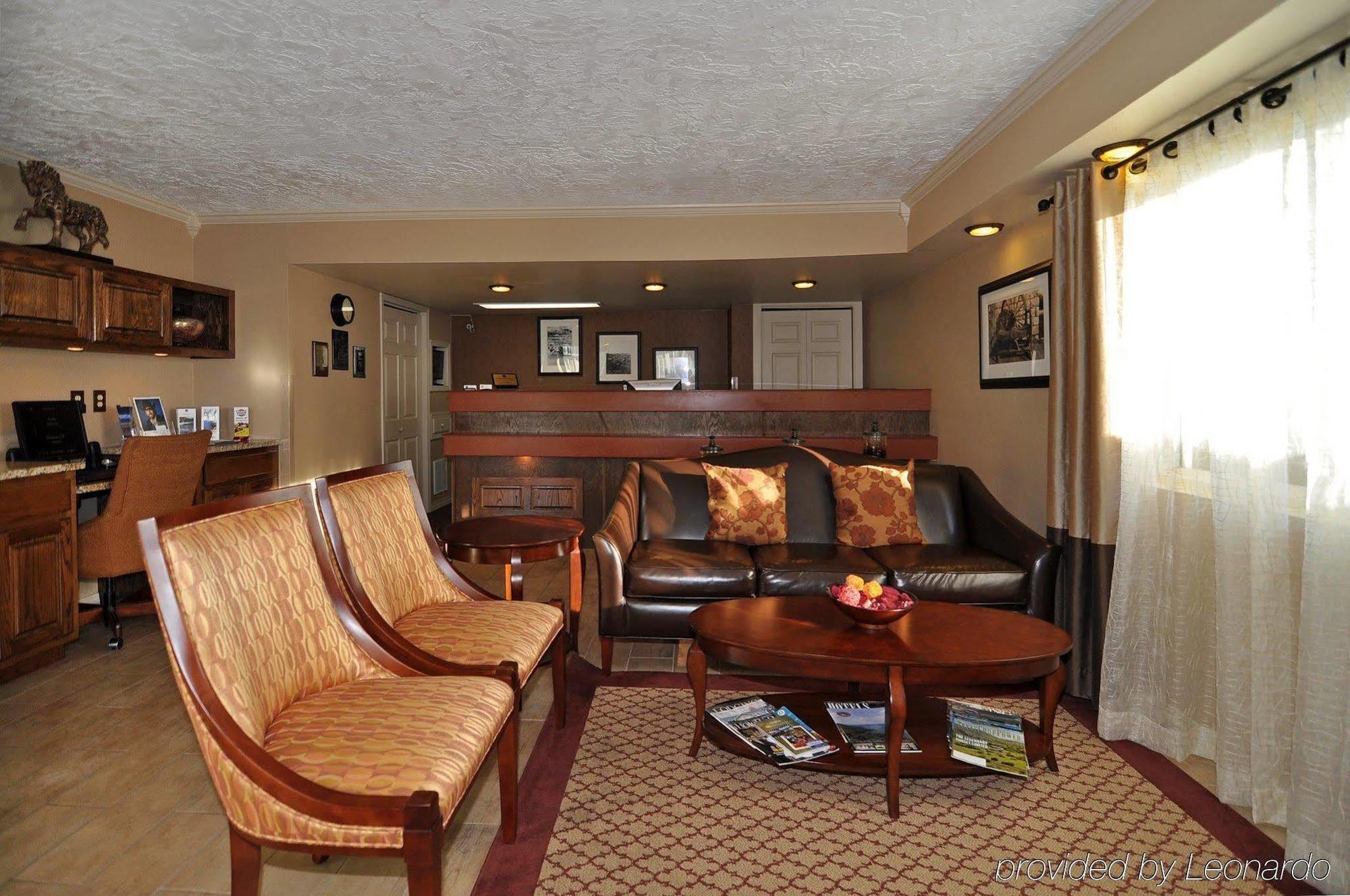 Quality Inn Clinton North מראה חיצוני תמונה