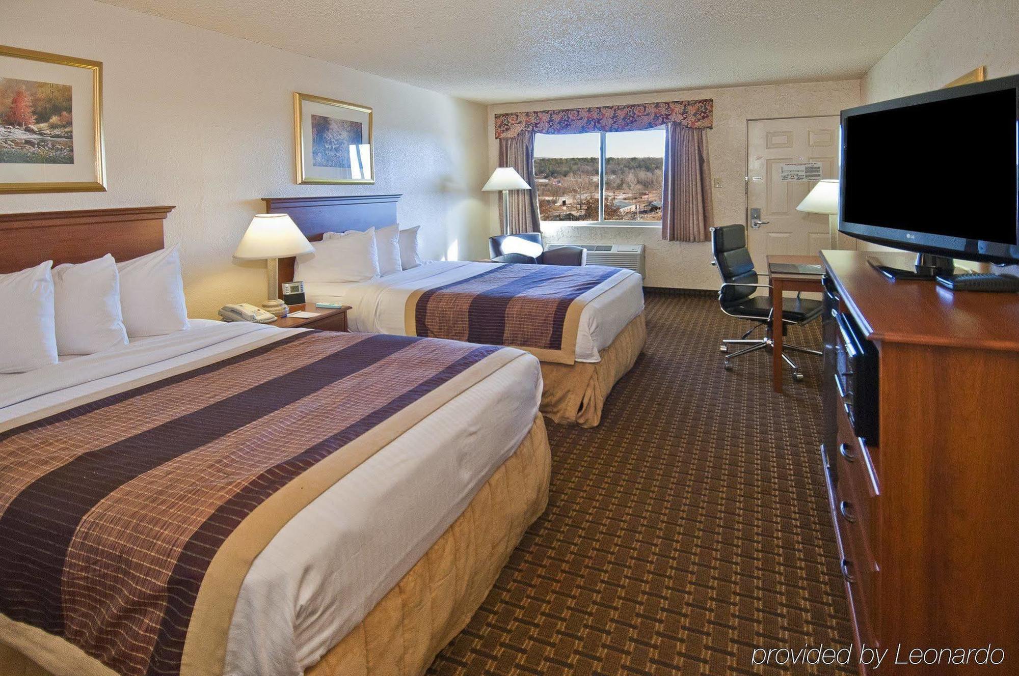 Quality Inn Clinton North מראה חיצוני תמונה