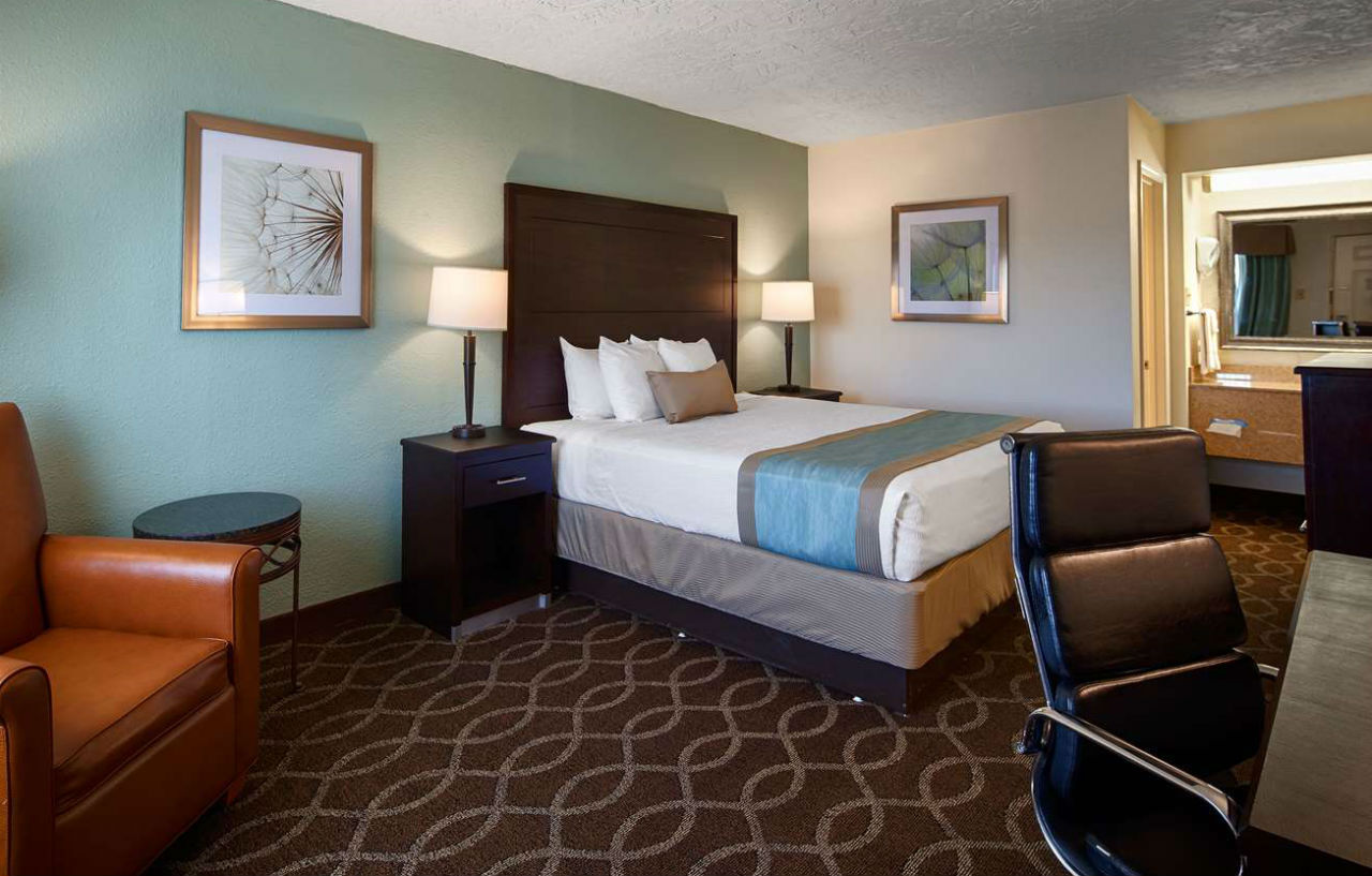 Quality Inn Clinton North מראה חיצוני תמונה